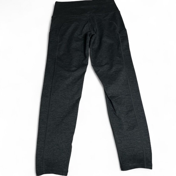 Offline by Aerie The Hugger High-waist Charcoal Leggings with Pockets - Picture 2 of 6